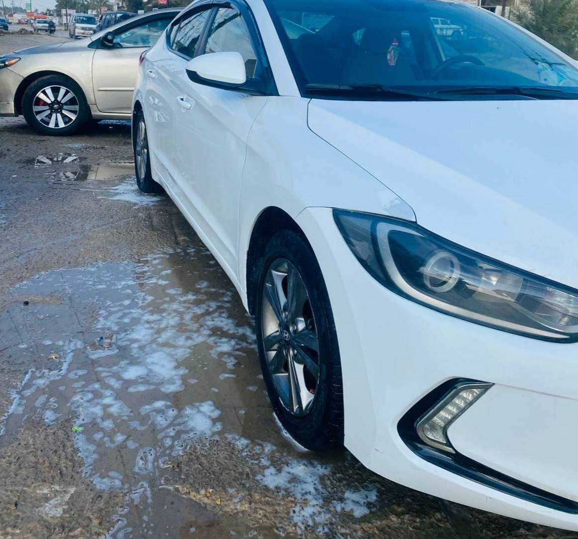 سلام عليكم النترا موديل 17امريكي ضرر جامرلغ مامي فقط بدون دواخل كلش بصيط ول بنيد مصبوغ فقط غيرهاذه مكفوله السياره ايرباكات كلهن سليمه ماشيه 100مكينه كير صدر تخم تاير كله جديد وبشرط رقم ديالي وبسمنه وشرط التحويل عارضيه 120وبيه مجال بصيط مكانه ديالي بعقوبه ***********
