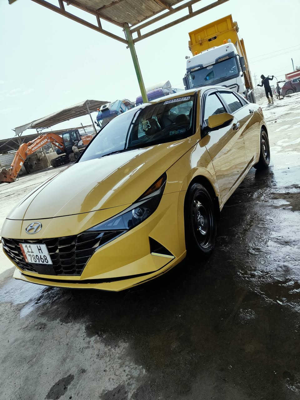 سلام عليكم شباب النترا 2021  سياره صور الحادث موجوده بنشر رقم بغداد انكليزي مصفر هيئه غرامات بسمي تحويل ثاني يوم الستفسار (***********) رقم صاحب السياره ابو مصطفى
