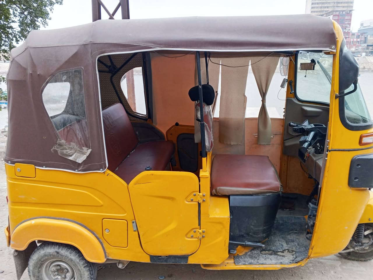 سلام عليكم تكتك موديل 22 مكينة جديدة بيهة ضربة ومراجعة على البارد
السعر 8 ملاين وبيها مجال الشراي الاتصال على الرقم ‏‪***********‬‏
