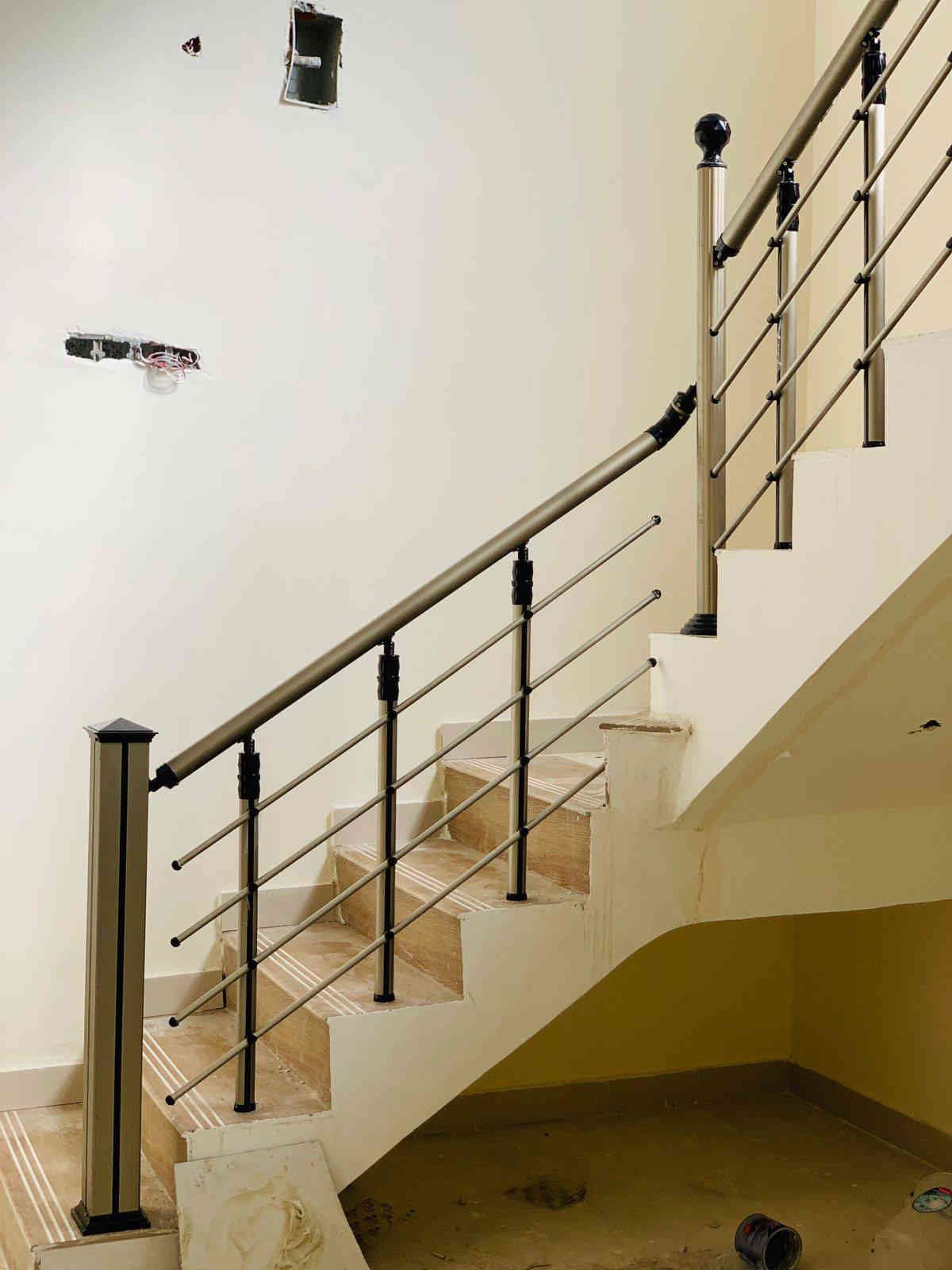 نصنع لكم مطابخكم بحب وشغف 
لنبدع لكم مطبخ أمنياتكم كم احببتم دوما ❤️💎

فخر الصناعة العراقية 🇮🇶 #((معمل ومعرض جوهرة الكوثر للالمنيوم)) 
إنتاج الشبابيك والابواب والمحجرات التركية 
انتاج أرقى المطابخ العراقية
 (الألمنيوم و HDF)والتركية وباحدث الموديلات المودرن والكلاسيك وكل الأنواع والأشكال تجدونها فقط لدينا وبجودة لا مثيل لها ✅️❤️
#نعمل_على_القسط_المريح_بطاقه_ماستر

 الكوثر للالمنيوم (الكوت) السايدين الرئيسيات مال دور العمال مقابيل جامع الرسول الكبير 👇😊
 ⚜️معرض جوهرةالكوثر للالمنيوم ⚜️ 
.
العنوان . 🗺
الكوت السايدين الرئيسيات مال دور العمال مقابيل جامع الرسول الكبير  مقابيل الاستداره 👍

بأدارة /يعقوب 
.
📞 phone / 
***********
***********
