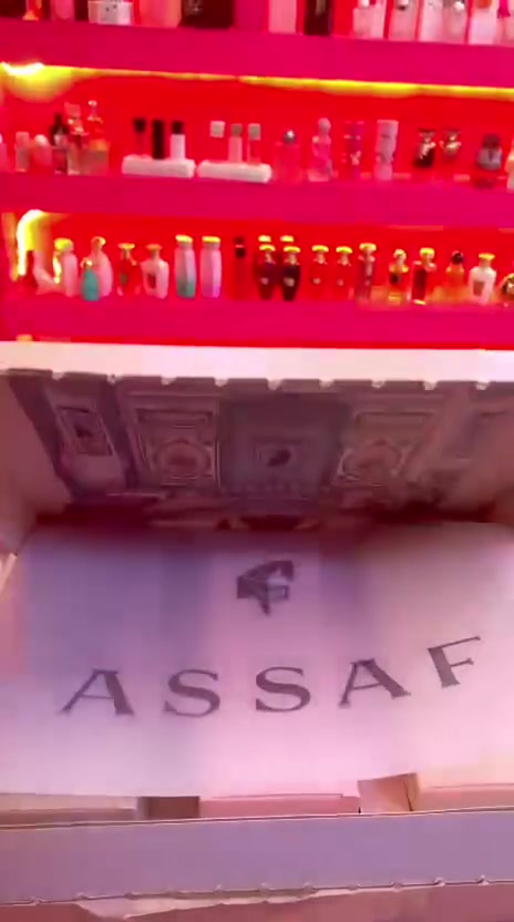 ✨ الفخامة والفوحان الاستثنائي.. بكج فكتوريا الثلاثي من عساف! ✨
لكل من يبحث عن عطر متميز، ثابت، ويترك أثراً لا يُنسى في كل مكان. بكج فكتوريا (Victoria) من دار عساف متوفر الآن لتجربة عطرية بمستوى ثبات عالي جداً يرافقك طوال اليوم.

عنوانا📍جنوب الموصل سوق القيارة فرع المنزلية 

🚛 متوفر خدمة التوصيل لكافة محافظات العراق (من زاخو للفاو).

📥 للحجز والاستفسار:

راسلونا على رسائل الصفحة 📩

أو اتصلوا بنا / راسلونا واتساب على الرقم: 📱 ***********
