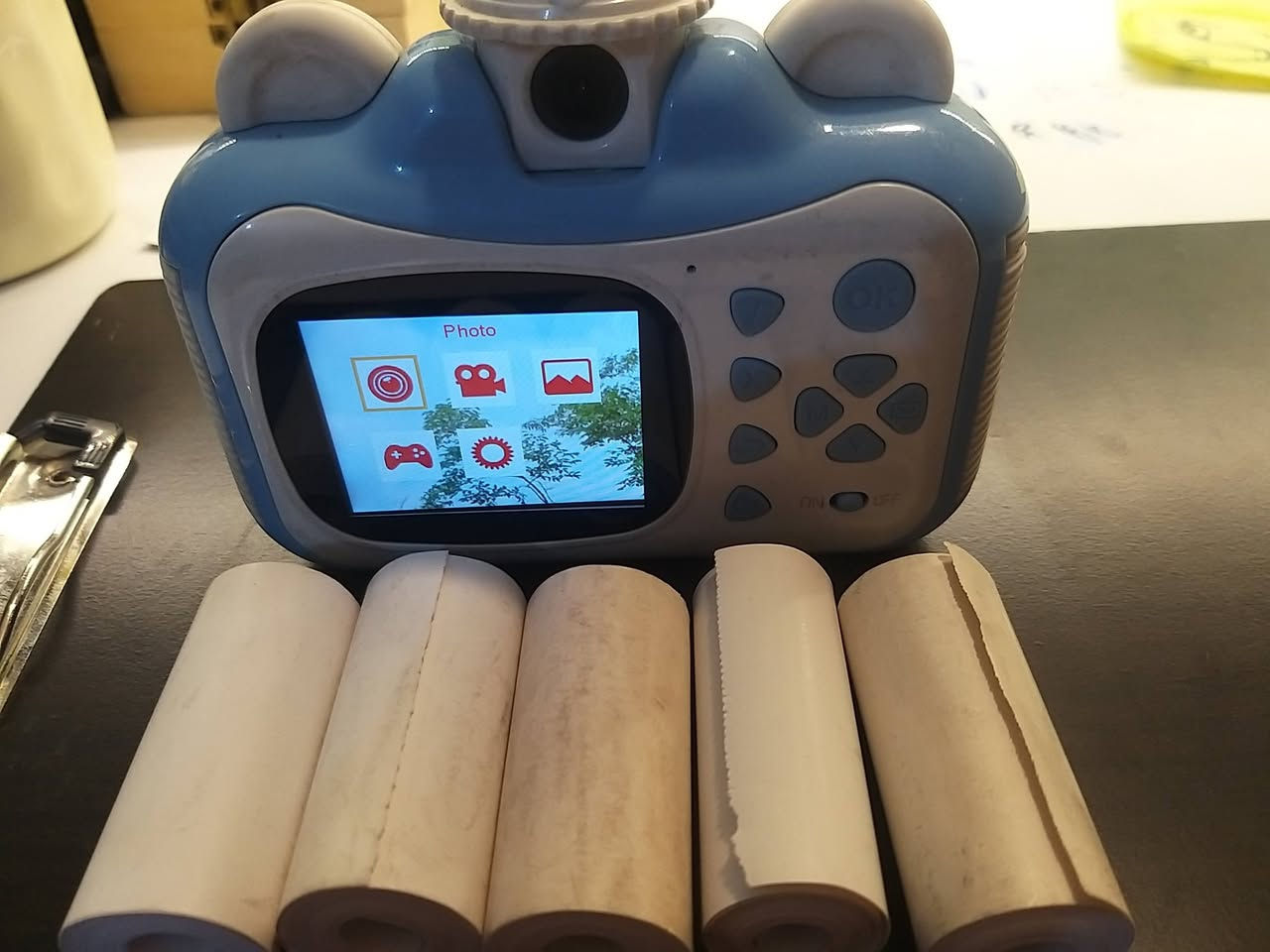 طابعه وكامرا صغيره مع ٥ رولات
السعر ١٠ الف


**إذا كنت صاحب هذا الإعلان وتريد حذفه لأي سبب، رجاءا أرسل رسالة إلى الدعم الفني**