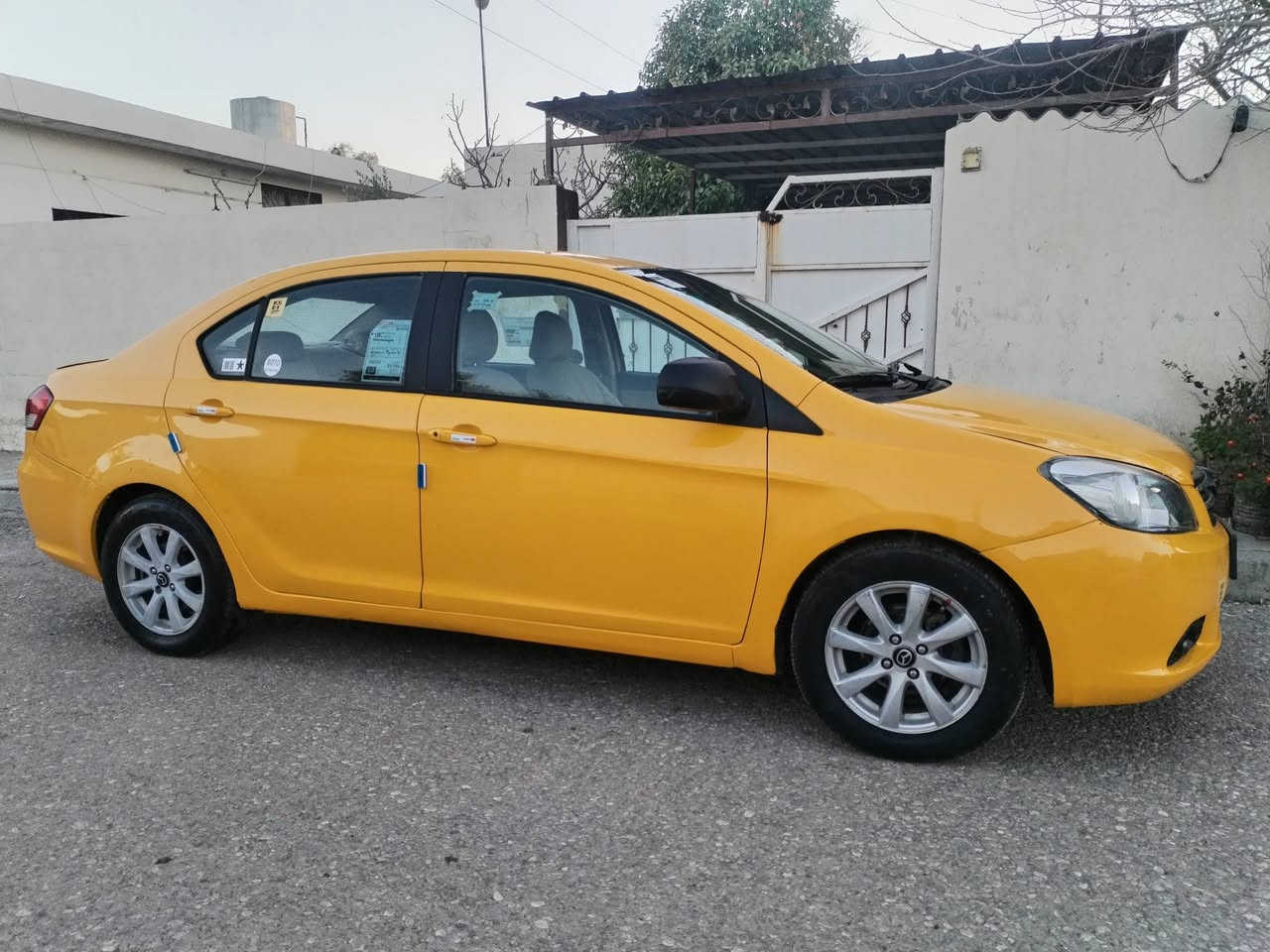 سلام عليكم للبيع كريت وول موديل 2011 مشروع وطني سنويه جديد سياره حلوه بدون ضربه سعرها 48 وبيها مجال تعال خاص وادلل مكاني كركوك


**إذا كنت صاحب هذا الإعلان وتريد حذفه لأي سبب، رجاءا أرسل رسالة إلى الدعم الفني**