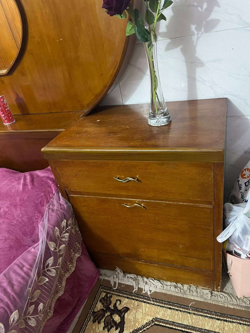 سلام عليكم
غرفه نوم عراقية خشب جدا ثقيل تكمه للبيع غرفه الله شاهد نظيف عوزها فقط صبغ 
مكاني بغداد الشعب السعر ٣٥٠ وبيها مجال 
للاستفسار خاص


**إذا كنت صاحب هذا الإعلان وتريد حذفه لأي سبب، رجاءا أرسل رسالة إلى الدعم الفني**