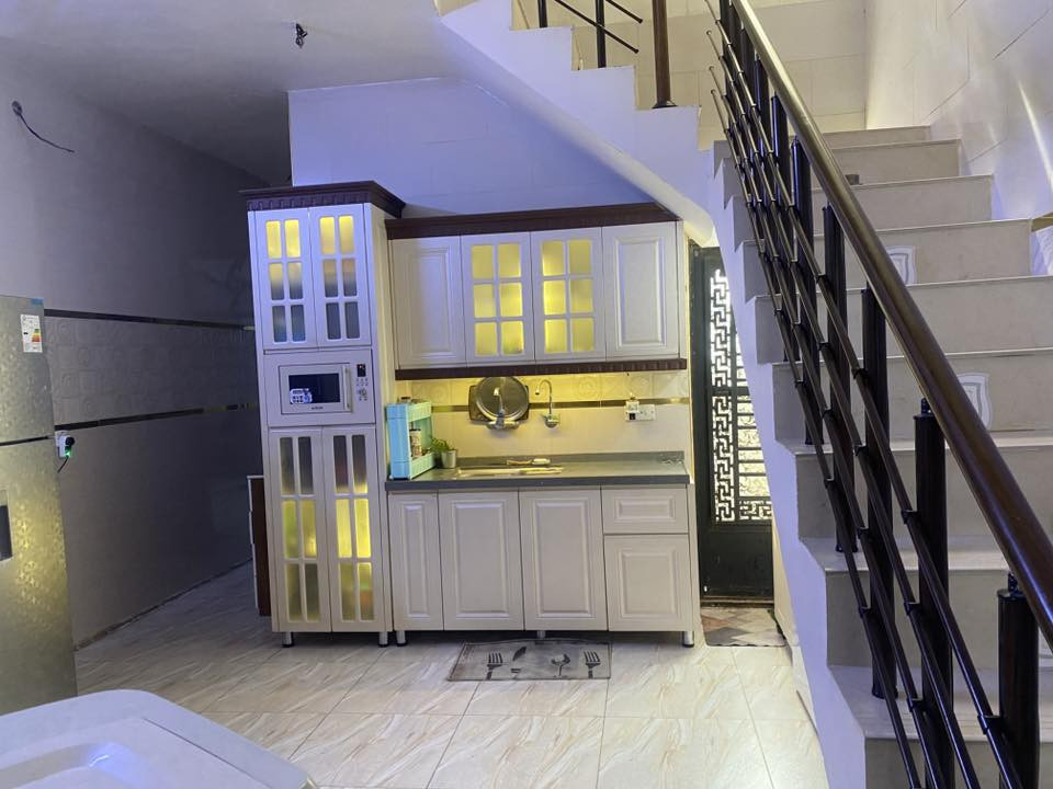 بيت للبيع ١٠٠ م قاط واحد بناء جديد مقابيل ساحه شارع ابو سمير منطقة ٢٦
***********  رقم صاحب البيت
