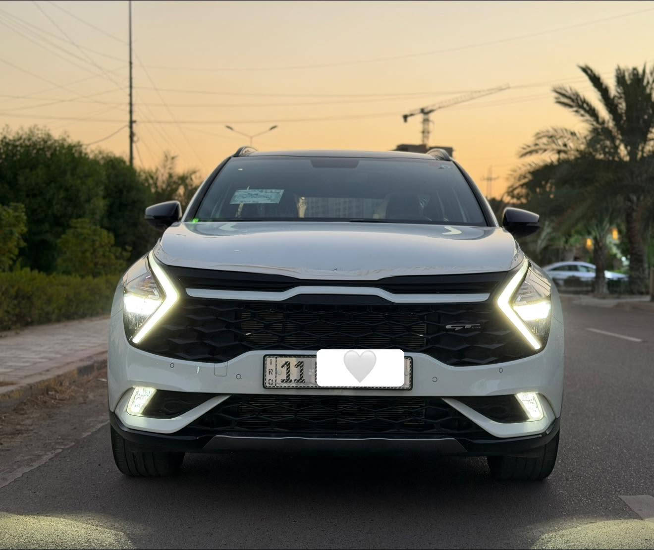 السلام عليكم كيا سبورتج ٢٠٢٥ 
خليجي جي تي لاين فول ١/١ 
ماشية ٧ فقط بعدها بحالة الزيرو
مواصفات 
بنوراما
بصمة تشغيل
كشنات جلد +كنتارة
كشنات كهرباء
لايت لد 
لايت زنون
بلوجكتر لد 
بك لايت لد مع الأشارة ايضاً لد 
صندوك كهرباء
بصمة ابواب
مري شفط
اشاير مري
تحكمات ستيرن
شفتات سرعة 
شاشة متصلة
التحكمات بل داخل كلها لمس 
هاند بريك بصمة
حساس امامي وخلفي
كشنات + ستيرن تدفئة
شحن لاسلكلي 
محرك ٢٠٠٠ دوش 
مكفولة من الضربة والصبغ والتبديل عدا بارد بل باب بدون فتح 
محرك وكير مكفولات لا فتح ولا شي 
السعر ٢٣٨ ورقة
العنوان بغداد حي الجامعة 
الرقم ***********
