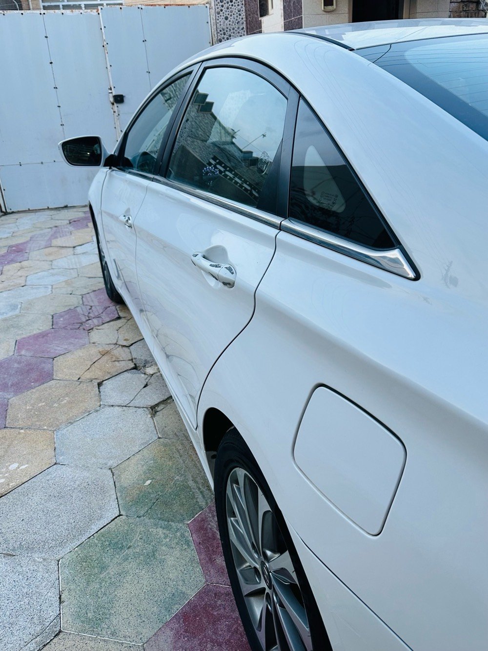 السلام عليكم اخوان .

@السعر 143 مجال جدا بسيط حك الجية 



⚔️ ⚔️ ♥️ سوناتا للبيع خليجي13 شكل 14 الشركة العامة للسيارات رقم بغداد 🚶 ماشية 136 حقيقي تدك جرس ب 120



مواصفات ⚔️ ⚔️ ♥️ حساس خلفي مري شفط كشن كهرباء تبريد قطعتين اشاير بالمري ويل سجينة تحكمات ستيرن 



شفتات بالستيرن 



⚔️ 🗡️ مكينة 2400 دوش جديدة كلش بدون تنقيص وبدون بخار نهائيا مفتوح قبق ولفات



حدادية جديدة تخم تاير جديد



غرفة كلها جديدة 



⚔️ ⚔️ سيارة كلش كلش نظيفة مال جناي رقم بغداد الماني شرط تحويل مباشر 



🚶 ماشية 136 حقيقي تدك جرس ب 120



مكفولة عدا بارد بسيط جدا بالباب شرط السونار



***********



العنوان بابل الحمزة الغربي 



السعر 143 مع مجال جدا بسيط حك الجية