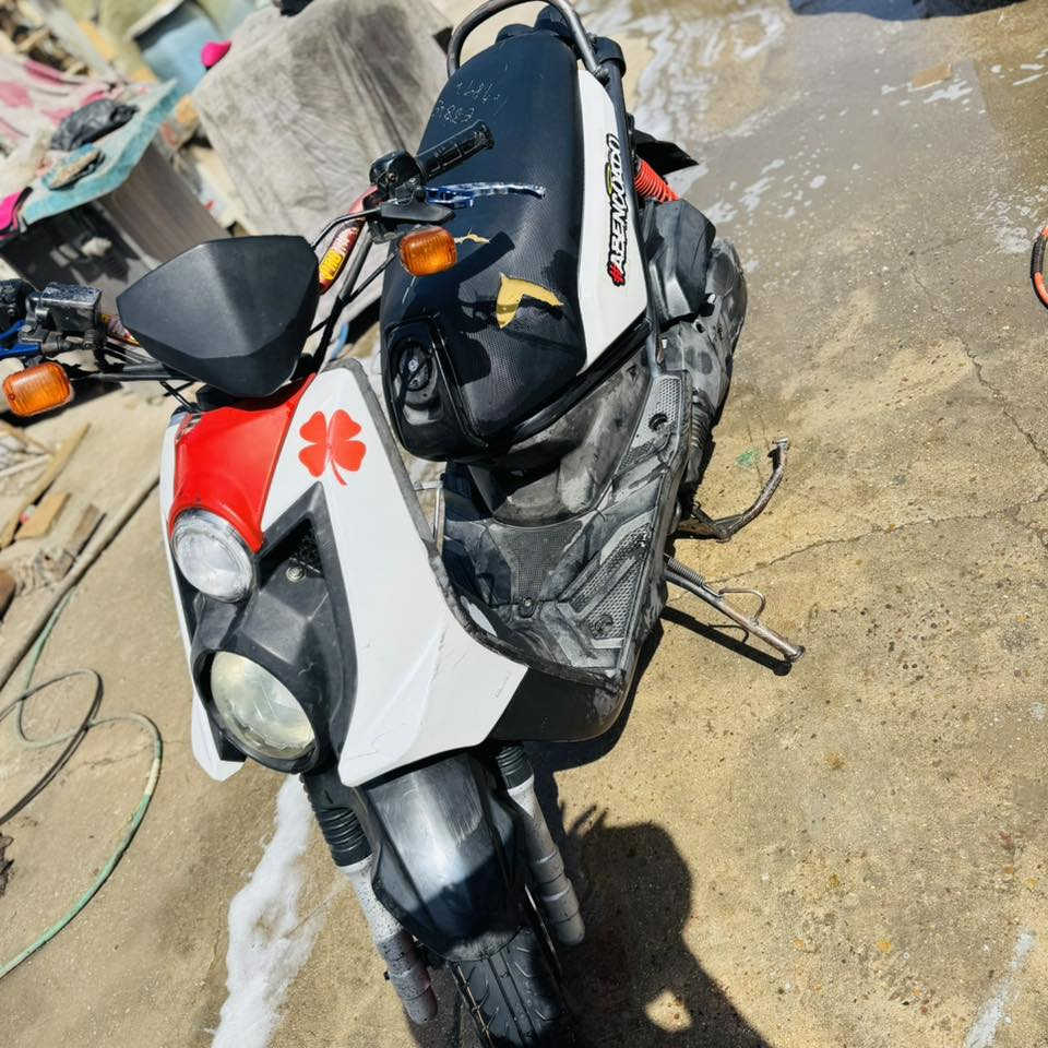 دراجه سكنس جبلي
العنوان: بغداد حي اور
السعر: 850بيها مجال 
الرقم:        ***********
