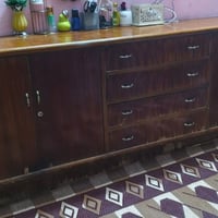 بوفية صاج • ١٠مقاعد • نضيف