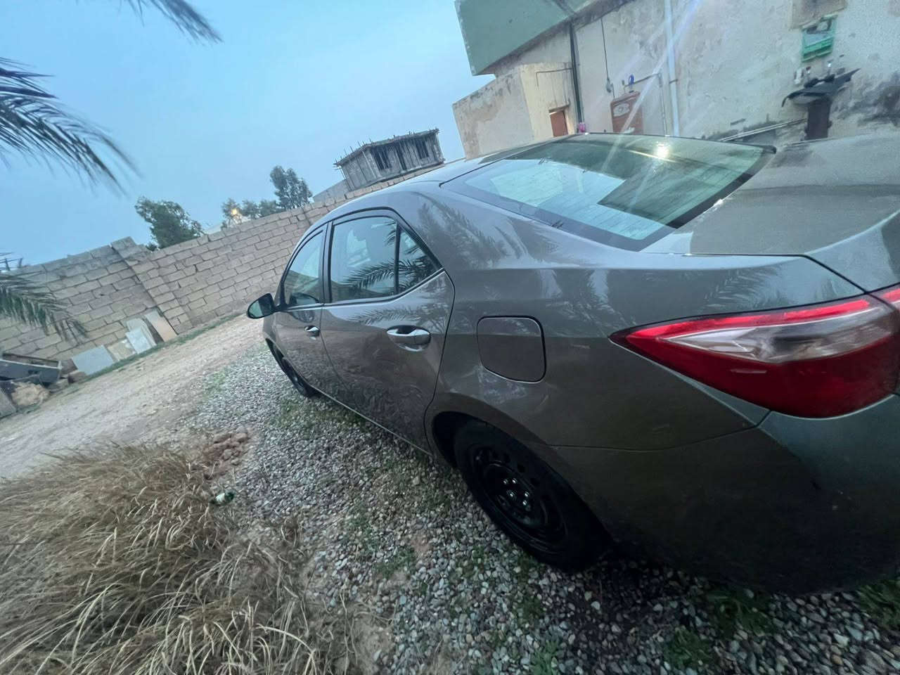 كورلا 17 السونار  كدامك بدون حادث  حجر رادار محرك كير شرط   رقم سليمانيه سنويه ل ٣١ ب اسمي ب ١٣٣ و بيها مجال ***********
