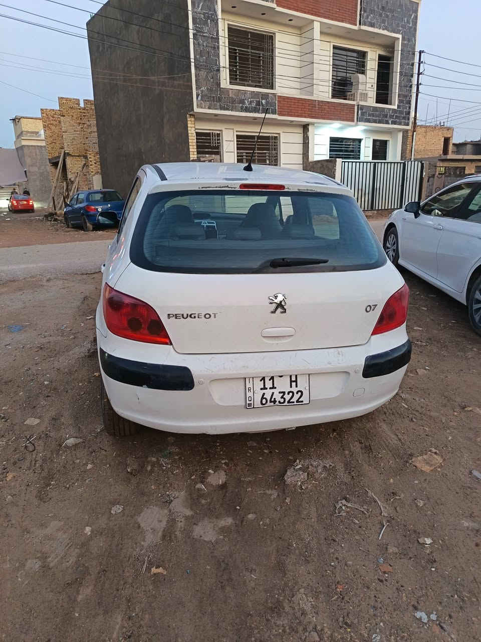 بيجو 2004 اتوماتيك للبيع او مراوس باسمي تحويل مباشر السعر 48 بيه مجال ***********
