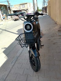 للبيع دراجه جديده استخدام قليل بطاريات 5 تمشي مسافه 38كيلو بشحنه سعر 3...