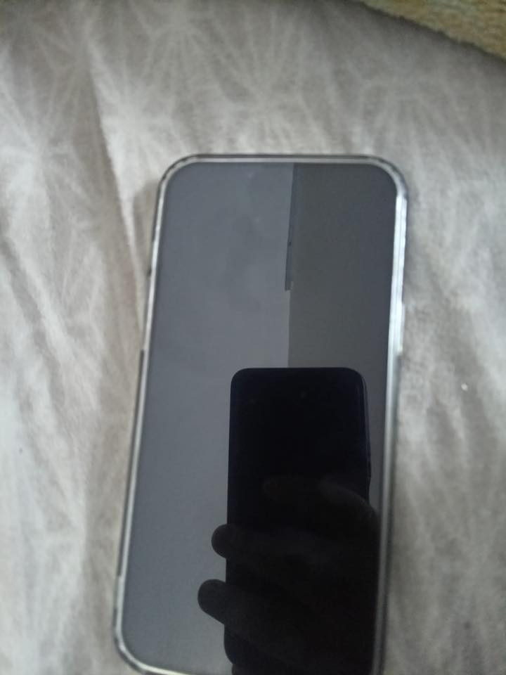 السلام عليكم ايفون13pro Max للبيع او المراوس اب ايفون15عادي الجهاز كلش نضيف امانت الله او صرفه كلش حلو ما يصرف او هاذا رقمي للتواصل***********
