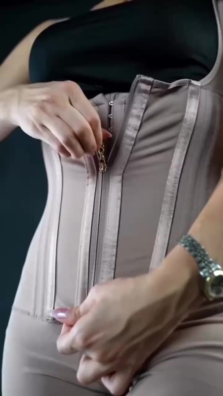 مشد الكرشش وين الي عدهن كرش 

#اكسبلور #اكسبلورexplore #مشد #نحت #توصيل


**إذا كنت صاحب هذا الإعلان وتريد حذفه لأي سبب، رجاءا أرسل رسالة إلى الدعم الفني**