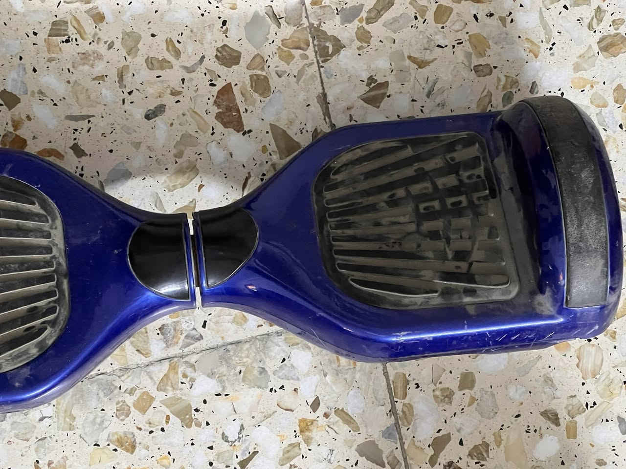 سكوترات عدد 4مع شاحنات عدد2اكو شغالات بس  بيهن خلل السعر 100 شلع وبيهم مجال بسيط


**إذا كنت صاحب هذا الإعلان وتريد حذفه لأي سبب، رجاءا أرسل رسالة إلى الدعم الفني**