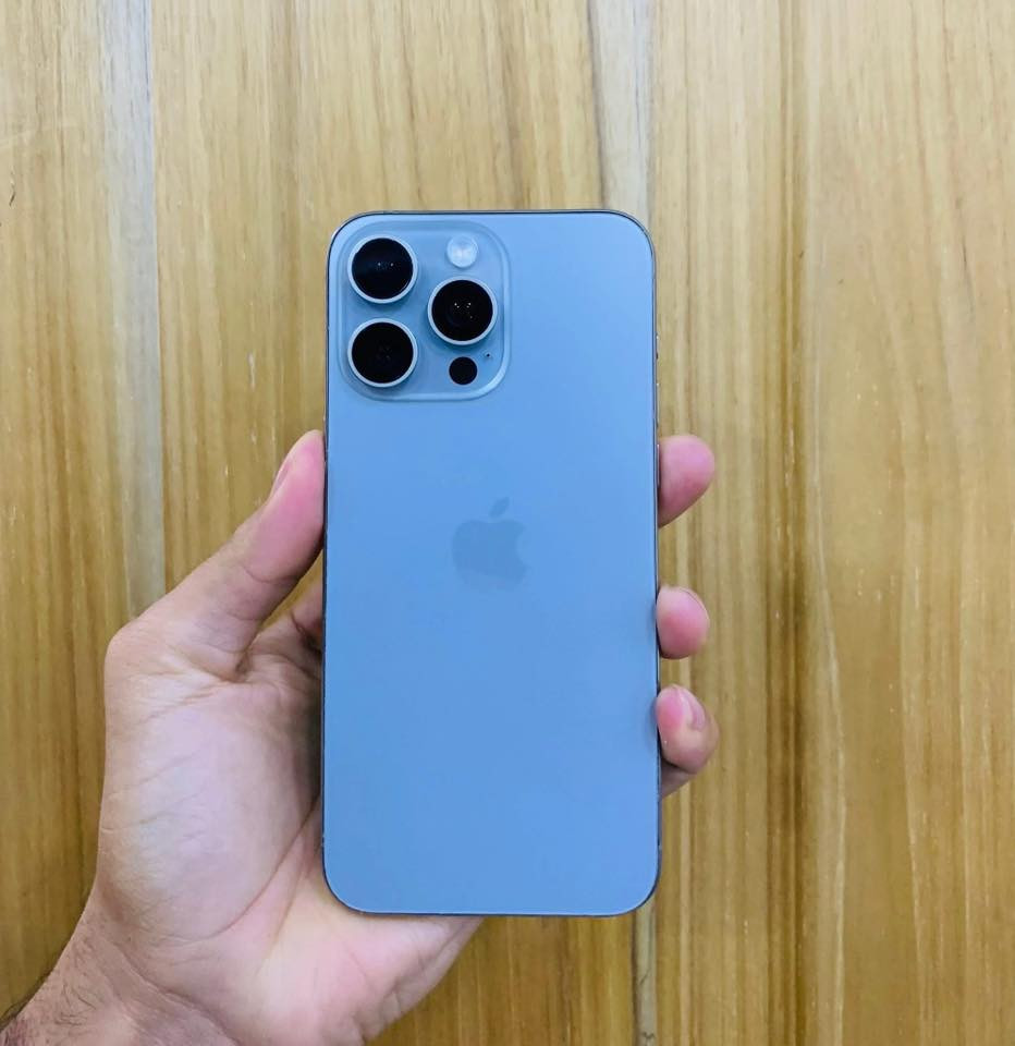 15برو ماكس بطاريه89 ذاكره256مستبدل شاشه 3 ختيار وضهر وكالهAA/A  للمراوس شعندك نزل او تراسل واتساب 
‏***********
