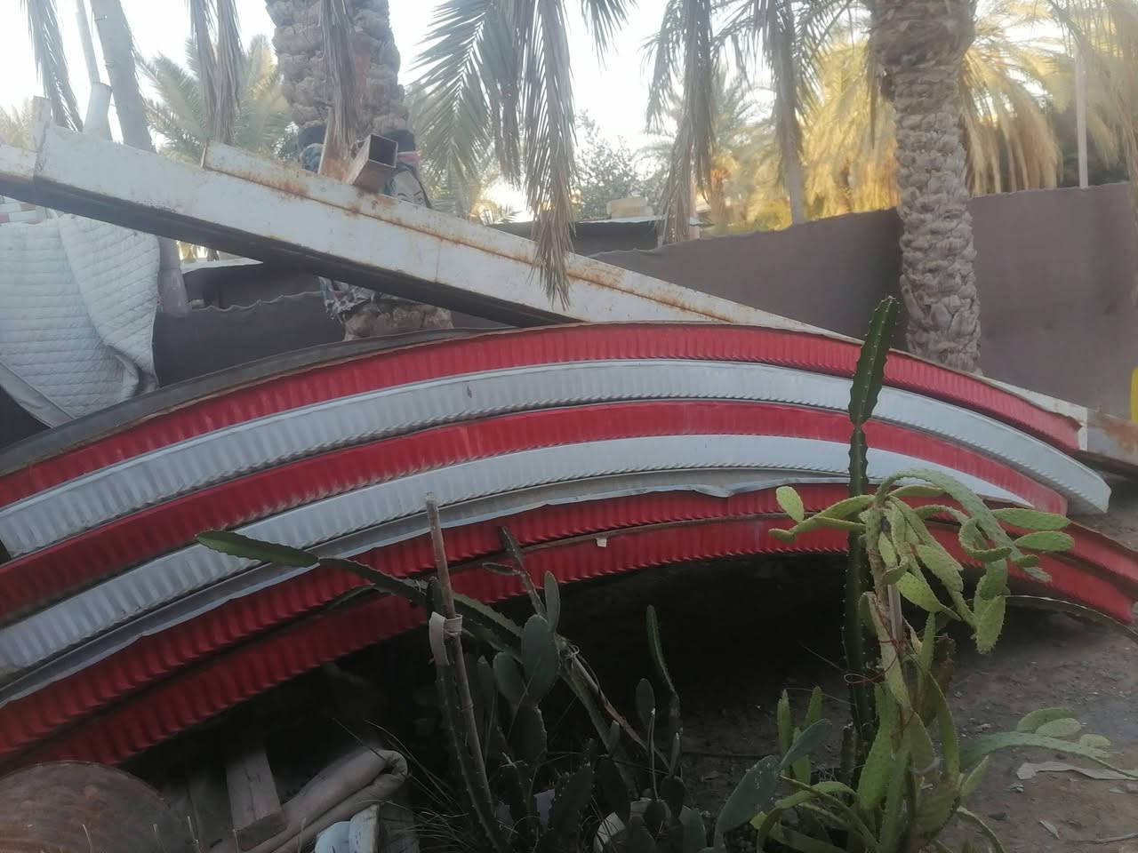 سلام عليكم
للبيع سقيفه كيسبان ٦في ٤ موضوحه بلصوره سعره ٥٠٠ نضيف فتحته كامله السنيه الاتصال على الرقم ***********
