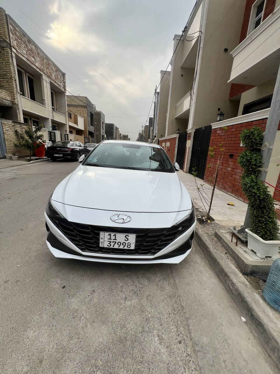 السلام عليكم هونداي النترا 23 خليجي مكفولة كفالة عامة على وضع الشركة رقم وهزه جديد انكليزي العنوان بغداد حي الجهاد مجمع النسيم رقم تلفون ***********
