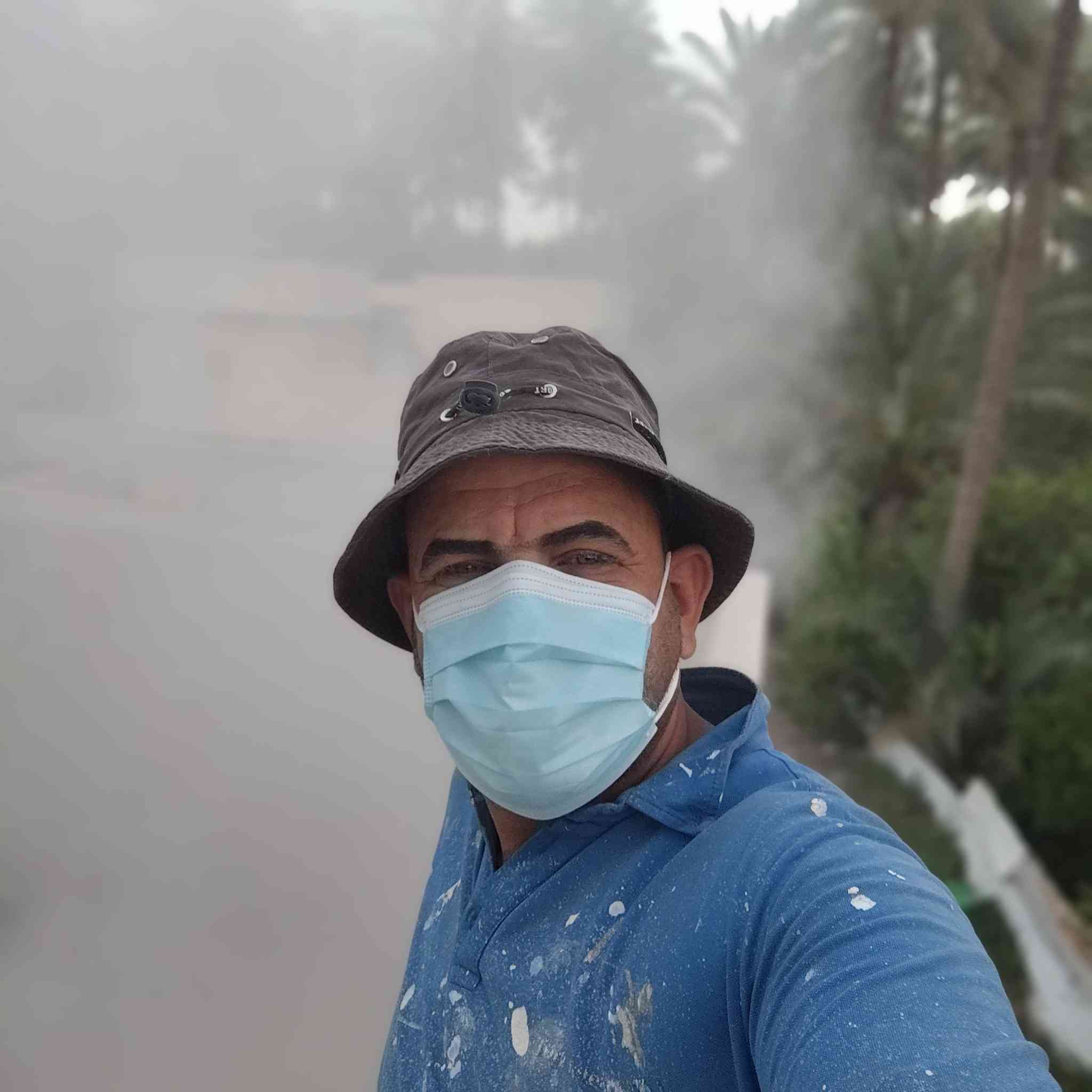 تم إنهاء عمل تنضيف السطح وجلي السطح وغسله وعمل عمل ماده عازلة للسطوح مقاوم للمياه والرطوبة وعازل حراري للاستفسار على الأرقام التالية ***********او *********** ان شاء الله ينال اعجابكم
