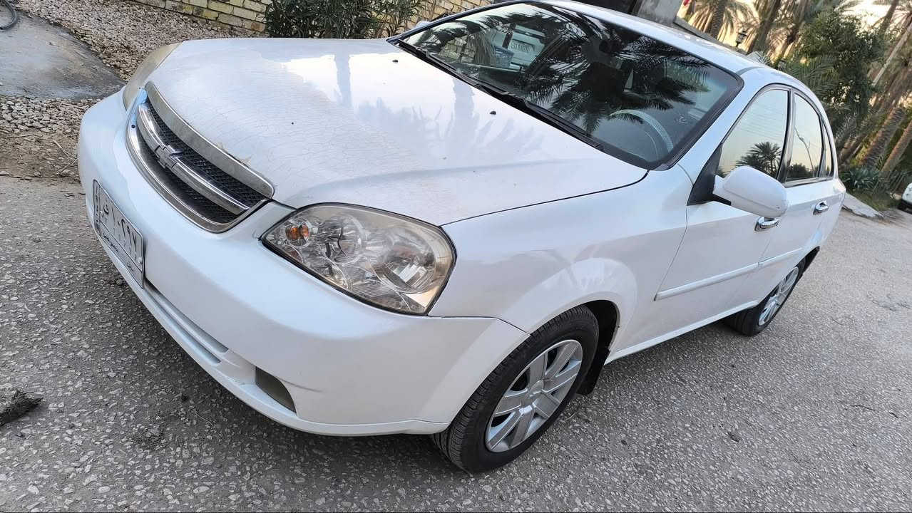 اوبترا 2007 خليجي 
كير ومحرك مكفولات ، تبريد وصدر وكهرباء وتايرات كله مضبوط ، سياره جاهزه ونظيفه مال جناي ، بيه رشات صبغ حزام تقريباً ،  ، السعر 40 وبيهه مجال  
***********
