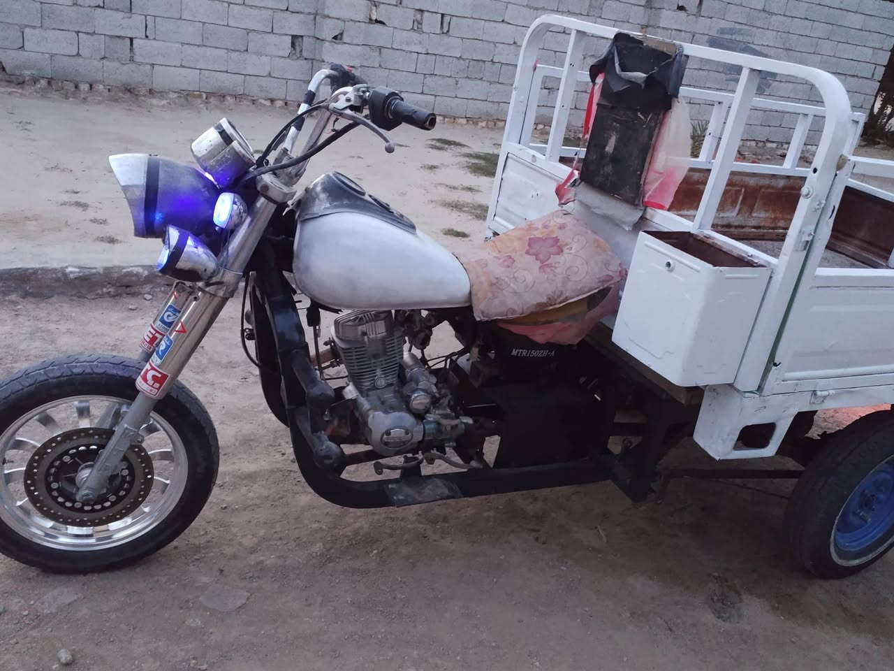 سلام عليكم ستوته لبيع كلك كلك ستوته نضيفه وجاهزه تواير ابو خطه اكسن 17ويل كدام كهربائيات كله شغاله سعر خاص او تصال ***********مكان رميثه
