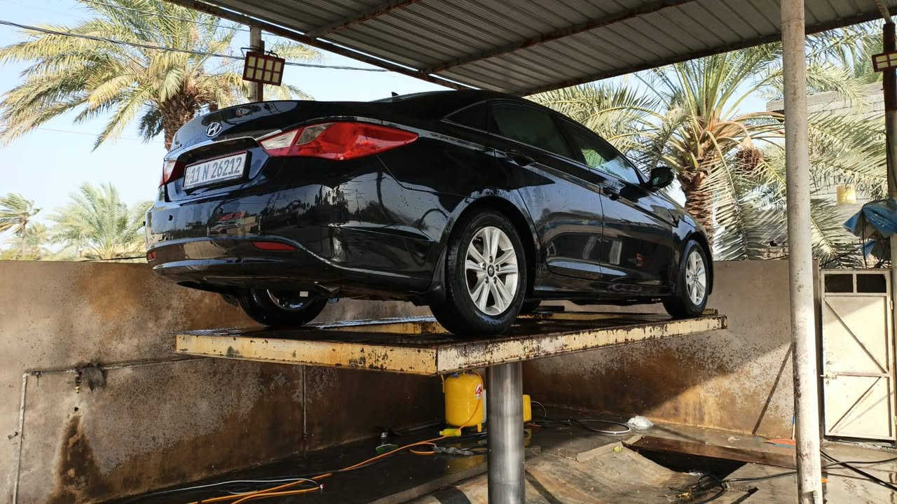 سلام عليكم سونته موديل 12 وارد مريكي مابي صبغ تايرات جديده تبريد ثلج صدر جديد شاشه كامره مكاني بغداد رايده 110 ***********
