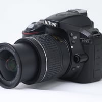 كأمره نيكون    (💣 ✨5300D 📸💣) نضافه 99/100 كامل ملحقات شاشه قلابه 360 د...