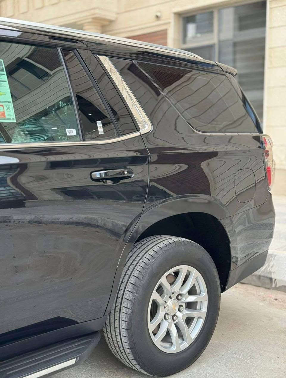 السلام عليكم  تاهو ls 2023
السعر  بلاش 465 وبيها مجال بسيط
خليجي 
رقم بغداد 
ماشيه 46 الف 
المواصفات
. علامه سوده ضوء القمر 
• رادار 
• ثلاجة
• رادار جانبي امامي وخلفي
• نقطة عمياء
• تحديد مسار
• تنبيه خطوط الشارع عند الانحراف
• كشنات كهرباء
• لايت زينون بلادي
• تشغيل عن بعد
• 2 بصمات + بصمة تشغيل
الاستفسار ‏‪0773 537 8740‬‏
