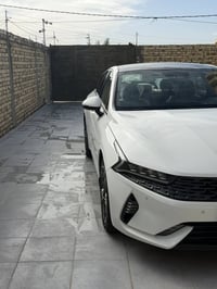 k5 للبيع  موديل23  مواصفات خليجي  محرك 2000 دوش   قطعتين تبريد   تشغل ...