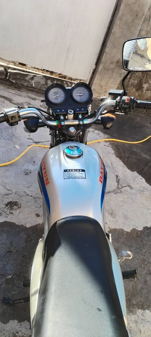 دايوان عضم موديل 2020 أوراق اصولي وكيل ابن هوشا محرك 150 السعر بواحد وبيهه مجال للشراي عنوانه النجف كوفه عباسيه رقم تواصل ***********
