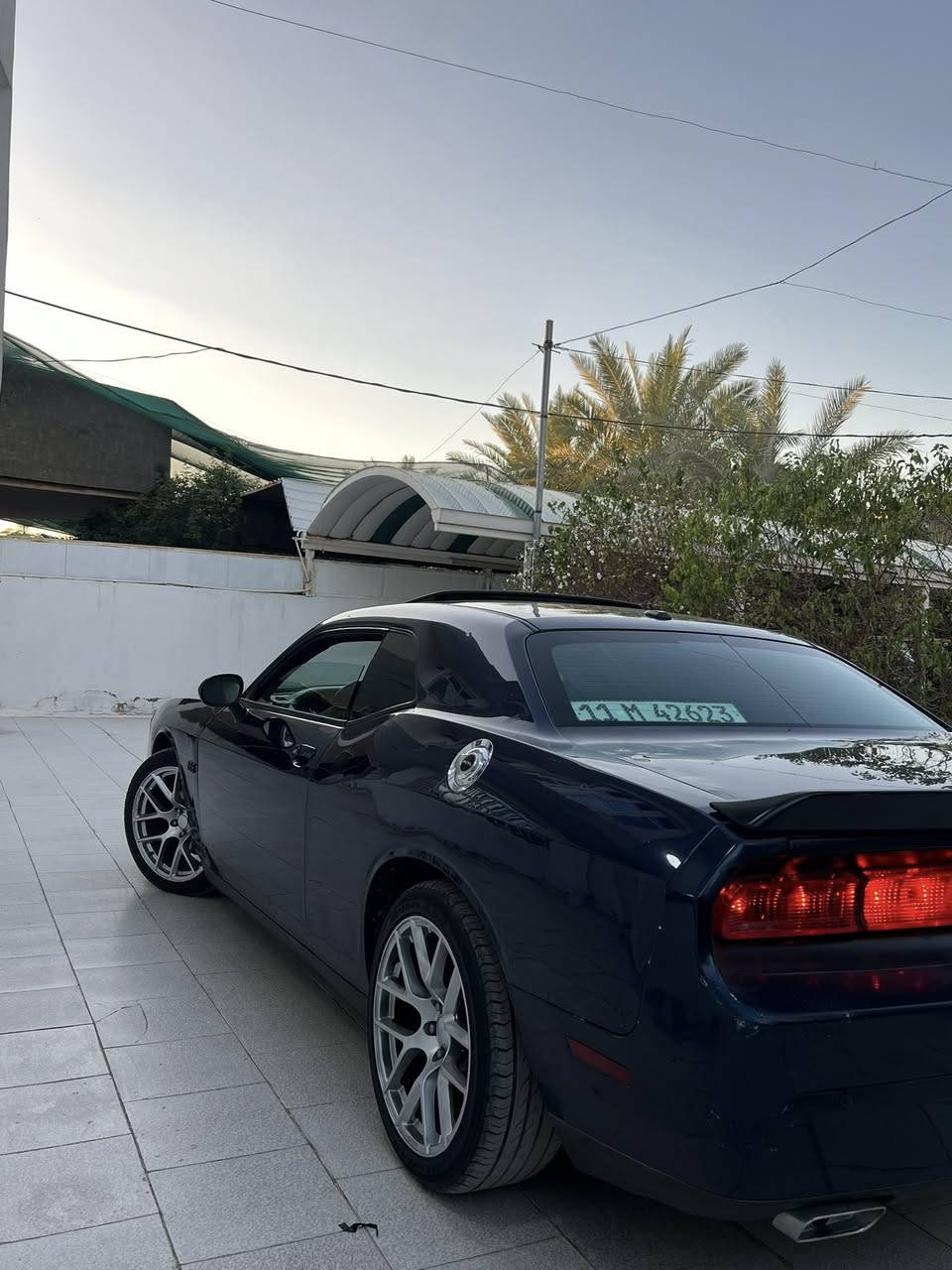 السلام عليكم
دوج جالنجر 2013
محدث بجم 20
فول مواصفات
بصمه
فتحه
تحكم ستيرن
تدفئه مقاعد
شاشه بلاد قلابه
حساسات خلفيه
داخل جلد
سياره كلش نظيفه
تزويد طلقات فتح سرعه
حادث جاملغ وبنيد بدون شاصي بدون لغود
كفاله مكينه كير اكسل لغود شواصي 
صبغ بجم علمود التحديث 
وجاملغ الخلفي ربعه مصبوغ والباب كلير فقط بدون معجون اثر شخوط 
تكم قماره صفحه السائق  جنطه كفاله 
سياره رقم بغداد تحويل جديد هزه تسقط بشهر 12
سعر 115
بابل /الحله
***********
