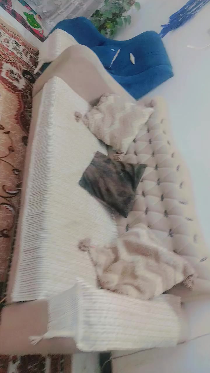 تخم نظافه 90/100  سعر قفل 350 رقم ***********
