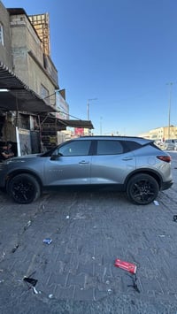 بلايزر ٢٠٢٣ • مشي ٥٢ ألف • صور حادث