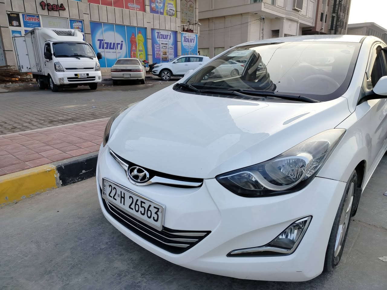 سلام عليكم سياره للبيع الانتره موديل 13مكينه ألف وستميه سنويه ل30سعرها 118وبيها مجال مكانها بنجف رقم الموبايل ‏‪0783 515 1257‬‏
