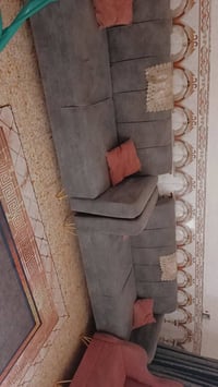 كنب • أضرار بسيطة • فرو هدية
