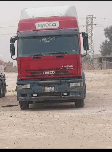 سلام عليكم افيكو موديل 1996
رقم نينوى دولي جاهزه ع شغل 
الاتصال ***********
