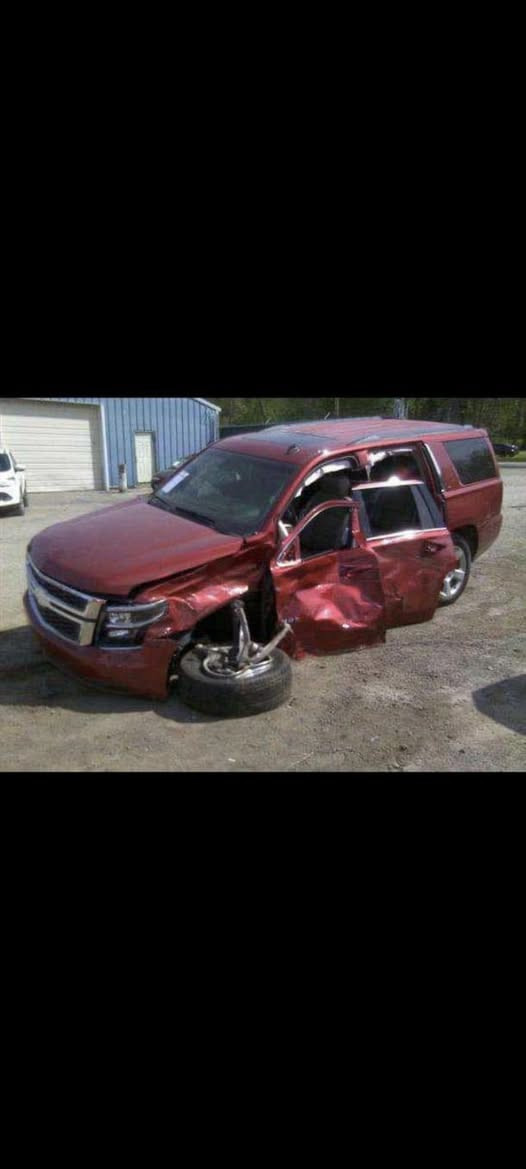 2015ب  فول مواصفات فتحة رادار كشنات كهرباء جلد تدفئه كشنات ب اسمي سياره  رقم بغداد وهذ حادثهه  ل لبيبان ثنين مبدلات وجاملغ سياره بدون بدون دواخل فقط التكمة بين البيبان بيهه حار  امبين عندك بصوره لحادث  وبيهه رش قطع توحيد لون وسياره جاهزه واحلة من صور كير مكينه حداديه تبريد دواخل كلش نضيفه سياره سعر250  وبهه مجال
***********
