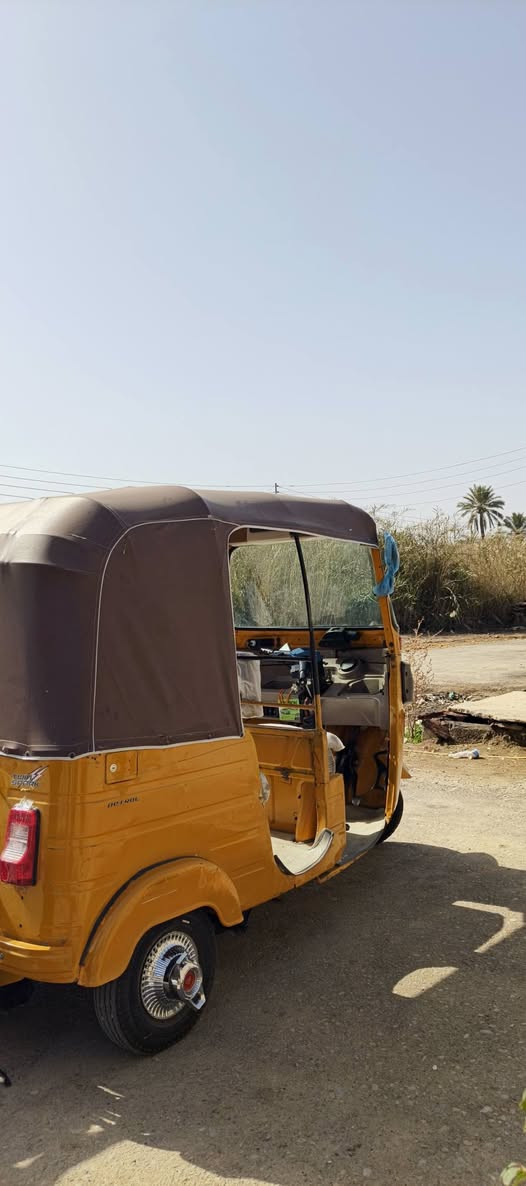 السلام عليكم تكتك للبيع 19 شهر 12 تكتك جاهزه ميسان قلعه الصالح ‏‪***********‬‏) .
