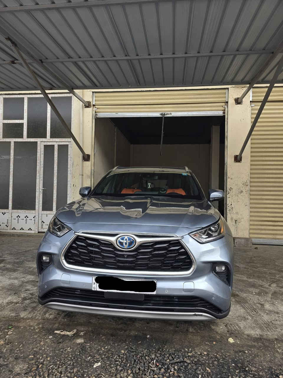 ⁨ 🔷تويوتا هايلندر 2024  بلاتينيوم فئة + للرحلات
والسفر، 

🔷متوفرة الآن مع مواصفات

🔷المواصفات بلاتينيوم الأهم :

 

🔷امريكي داخل مشمشي

🔹 محرك 2500 (Hybridهجين)

🔹 الكراسي الامامية كهربائية+تبريد وتدفئة 

🔹 فتحة السقف (بانوراما)

🔹 مقاعد جلد فاخرة

🔹 رادار أمامي + نظام تحديد المسار

🔹 مثبت سرعة + 3 وضعيات قيادة

🔹 تحكم كامل من الستيرن

🔹 صندوق خلفي كهربائي

🔹 تبريد 3 قطع

🔹 مرايا جانبية كهربائية بميزة الشفط والتدفئة

🔹 بردة على الأبواب الخلفية

🔹 هاند بريك كهربائي

🔹 أضواء أمامية وكشافات LED

🔷6كامرات محيطيةمع داش كام بلادي 

🔷بعد هواي مواصفات 

🔷ضرر بسيط جاملغ ايسر وتبديل صندوق بلادي بدون ايربكات 

العنوان: ديالى

الرقم: بغداد 

هاتف***********

(السعر33الف دولار يعني 330)

 #هايلاندر_بلاتينيوم
