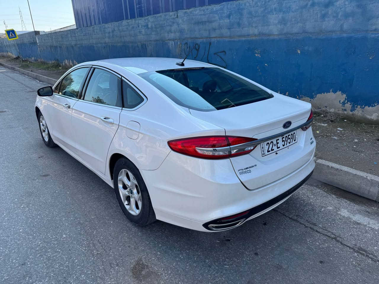 فورد فويشن ٢٠١٧
مواصفات امريكى
٣ پارچه ى صبوغه بى ژورى
بي ئيرباگ بي ژورى
شوين هه ولير
*********** أربيل, العراق
