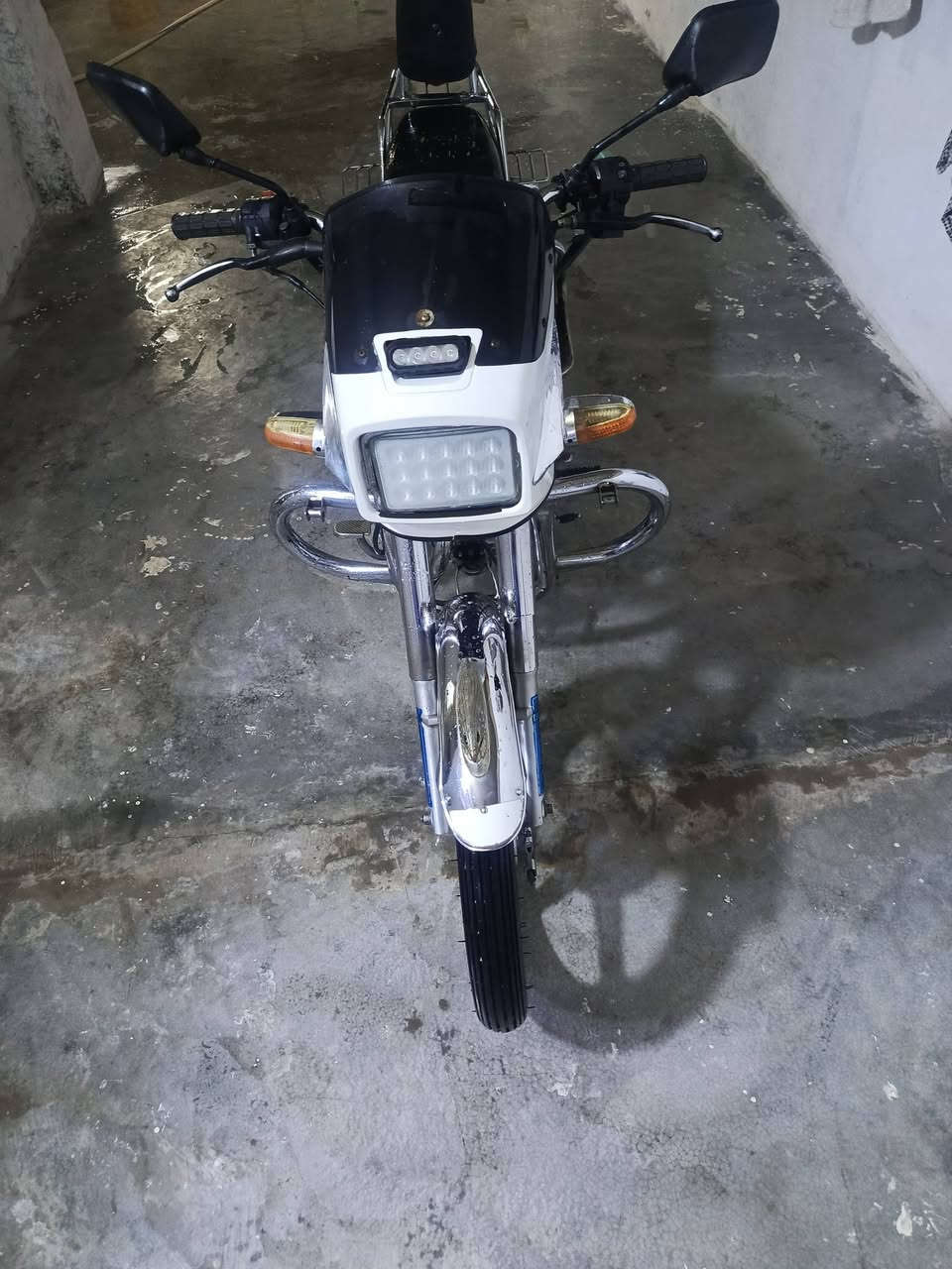 جني ابو كلا موديل ٢٠١٨
كاربيات شخال
سعر ٤٢٥بي مجال
***********
وتساب
مكان كركوك
