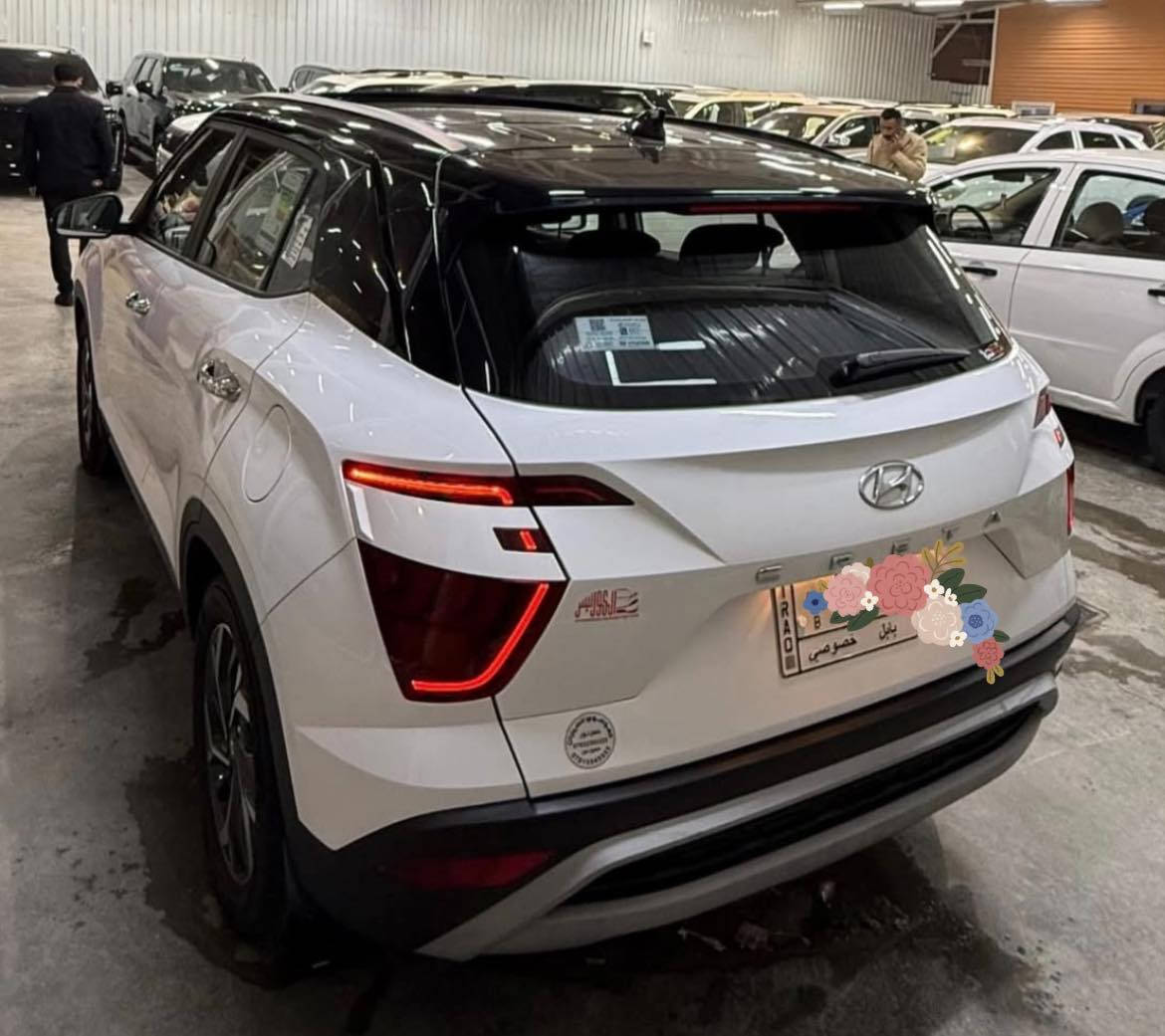 السلام عليكم
هونداي كريتا 2024 خليجيه للبيع رقم بابل
سيارة مكفولة محرك 1.5 دبل نوزل
السيارة فول مواصفات :
1: بانوراما و تو كلر 
2: بصمة تشغيل ودخول 
3: شاشة جبيرة وتدعم نظام الكار بلي وشاشة عدادت متغيره
4: شاحن لاسلكي وهاندبريك بصمة و اتو هولد 
5: ABS ومانع انزلاق
6: انارة داخلية لد ابيض
7: تشغيل عن بعد 
8: تحكم ستيرن
9:شفتات كير بالستيرن 
السعر :165💲 وبيها مجال بسيط
📍بابل / الحله 
📞 ***********
