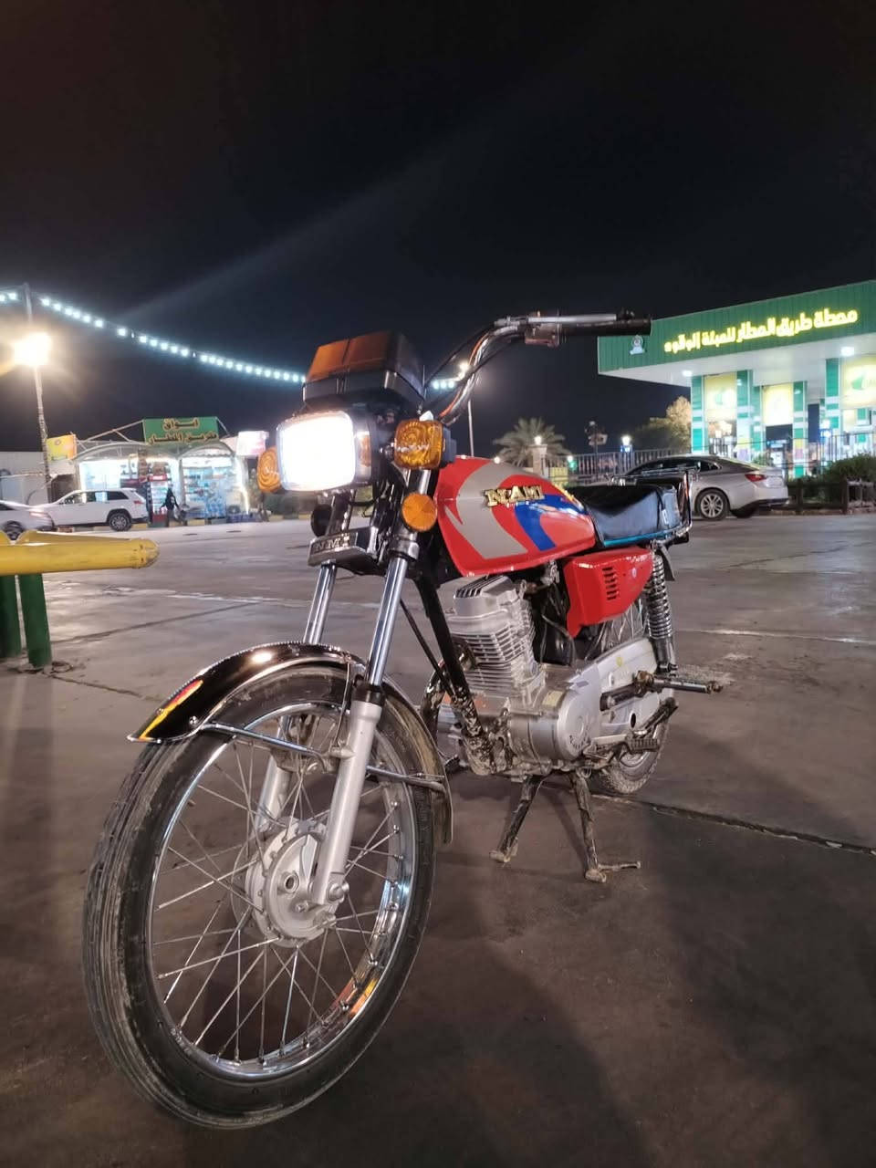 سلام عليكم متاح اربعه كير للبيع
شاصي شلامجه اصولي موديل 17 وكيله عقيل ربيعي
مكينه رابيدو شرط الشلعه وسرعه ولفصله وعلي فول 
تجي تفحص وتشوفه 
سعر800وبيه مجال
مكاني نجف كبال رادار مطار


**إذا كنت صاحب هذا الإعلان وتريد حذفه لأي سبب، رجاءا أرسل رسالة إلى الدعم الفني**