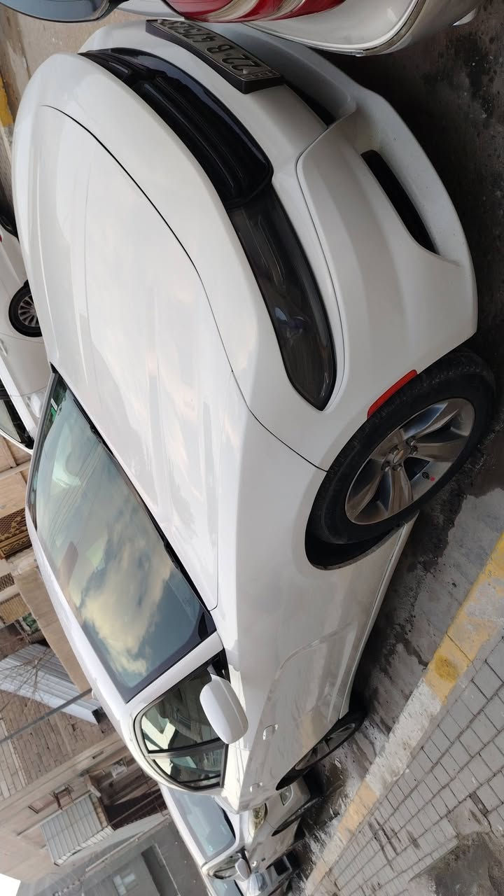 السلام عليكم جارجر موديل 16 رقم اربيل الجديد السياره مال جناي محرك 3600 مواصفات Sxt فول عدا الفتحه كشن حضن بصمه تشغيل عن بعد شاشة كبيره تشغيل عند بعد وارد كندي ما مشتغله خط ماشيه ١٣٠mi مدكر بارد فقط جاهزه من كلشي حداديه دواخل تخم تاير وحداديه ومكينه وكير وتبريد مكفول من الفتح السعر 218 وبيها مجال للشراي لتفاصيل اكثر الاتصال على ***********
