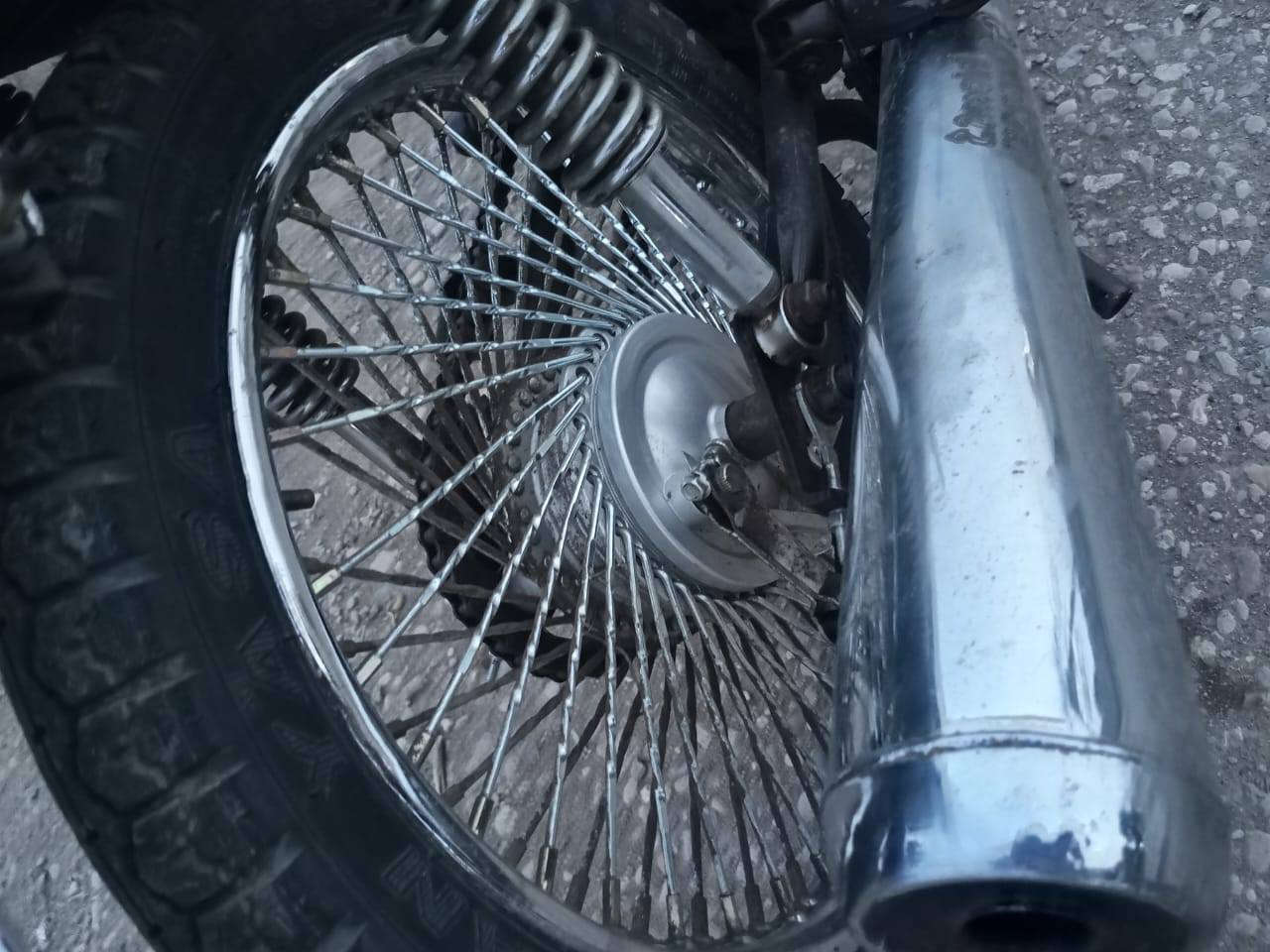 سلام عليكم                  وعليكم السلام 

عندك دراجه للبيع           اي موجوده

اوراق                             لا كلك 

ياموديل                          2019

وين مكانك.                    واسط دبوني

بيش رايده                      250

متواجد خاص                 اي حبيبي تعال

              (***********)👍✨
