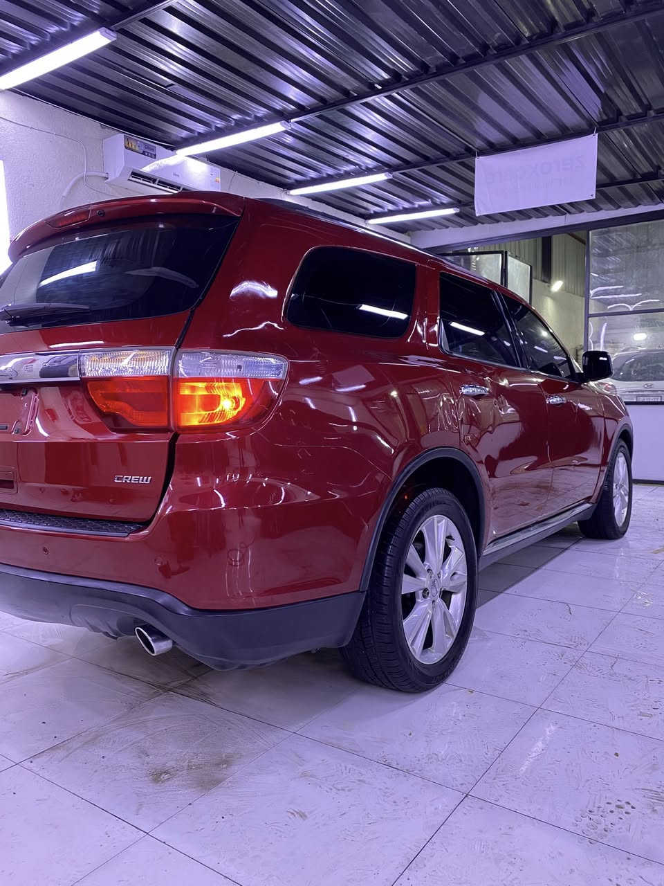 السلام وعليكم
من رخصة الادمن المحترم 
ادوات ادوات ادوات 
للبيع دورنكو كصة مكصوصة جنطة ولحيمهة باجات درجة اولى موديل 2013 خليجي احمر طماطة  فول مواصفات اعلى مواصافت رادارات تنتة شاشة كشنات جلد تحكم ستيرن مري قلاب وبعد بيهة هواي مواصفات السيارة جاهزة تخم تاير جديد صارلهة سبوع من دخلت اي ستفسار تصال على ***********
