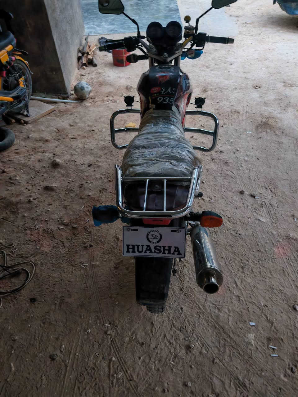 ماطور هيوشه موديل 21 نضيف نضافه فول ما عايز كلشي محرك ناعم نكره سلف ملوز ع اخير السعر 750 قفل الشراي خاص او يتصل ***********
