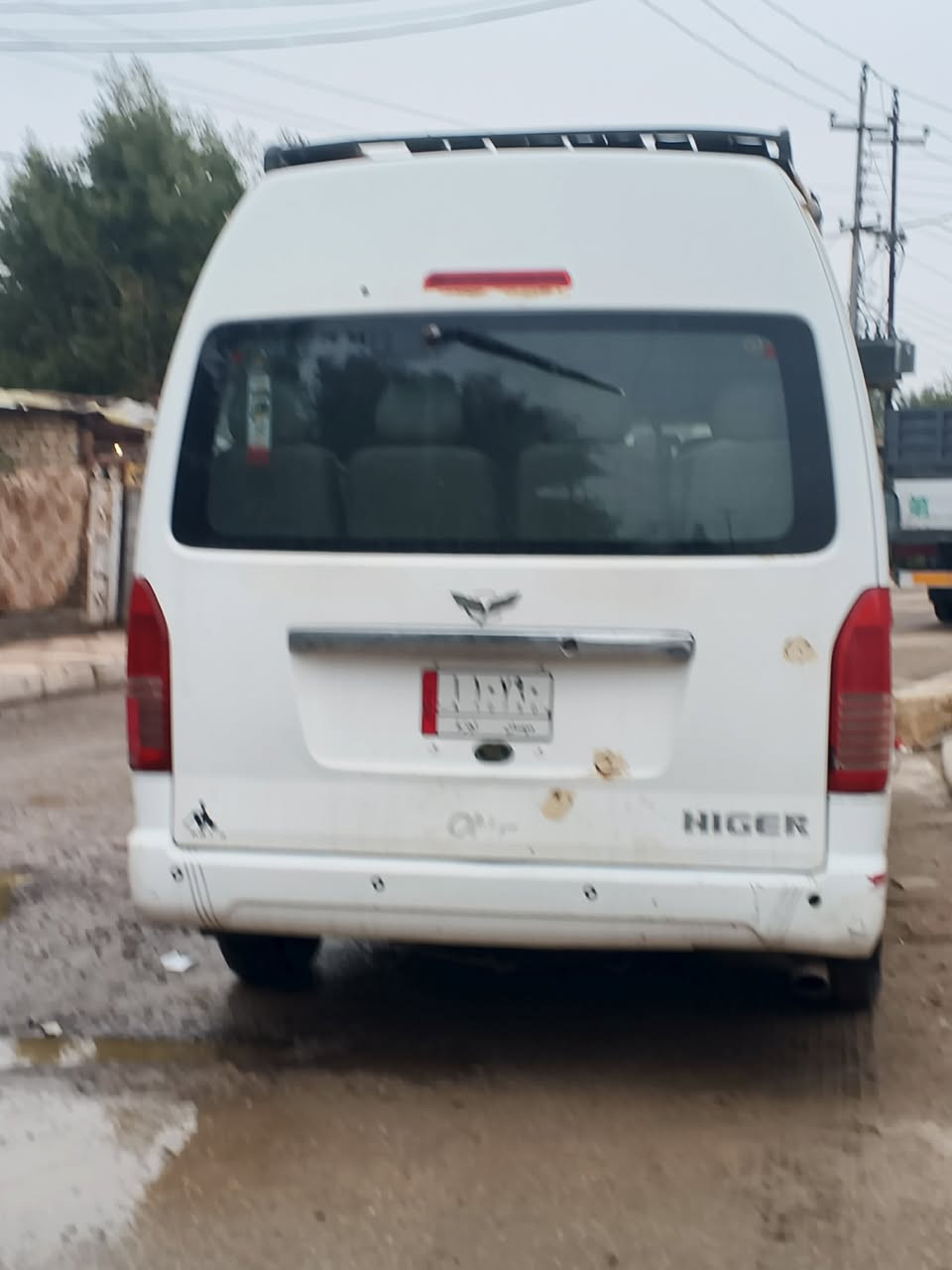 سلام عليكم هايسه للبيع مديل ٢٠١٤ سياره شغاله بس متروكه يعني محد يطلع بيه باقيه طابكه سياره شغاله وكلشي مابيه تخم تاير تبريد تدفئه بدي بيه خياسات مكاني ميسان قضاء ميمونه رقم ***********
