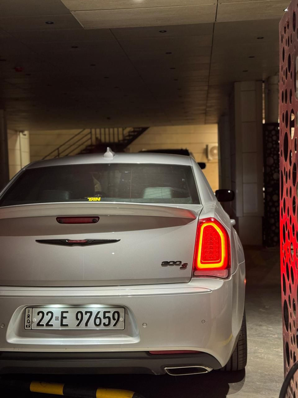 سلام عليكم
اوباما C300s
موديل 2023
محرك ٦ سلندر 
فول مواصفات
السيارة نظيفه وجديده واستعمال شخصي 
ماشيه 37km
وارد كندي بدون شواصي وبدون لغد 
للبيع فقط اعتذر عن المراوس 
مكاني بغداد شارع حيفا 
رقمي ‭٠٧٧٣ ٦٥٩ ٩٥٠٤‬
السعر 312$ وبيهه مجال حك الجية 
صور الحادث مرفقه 
غير متواجد مازنجر
