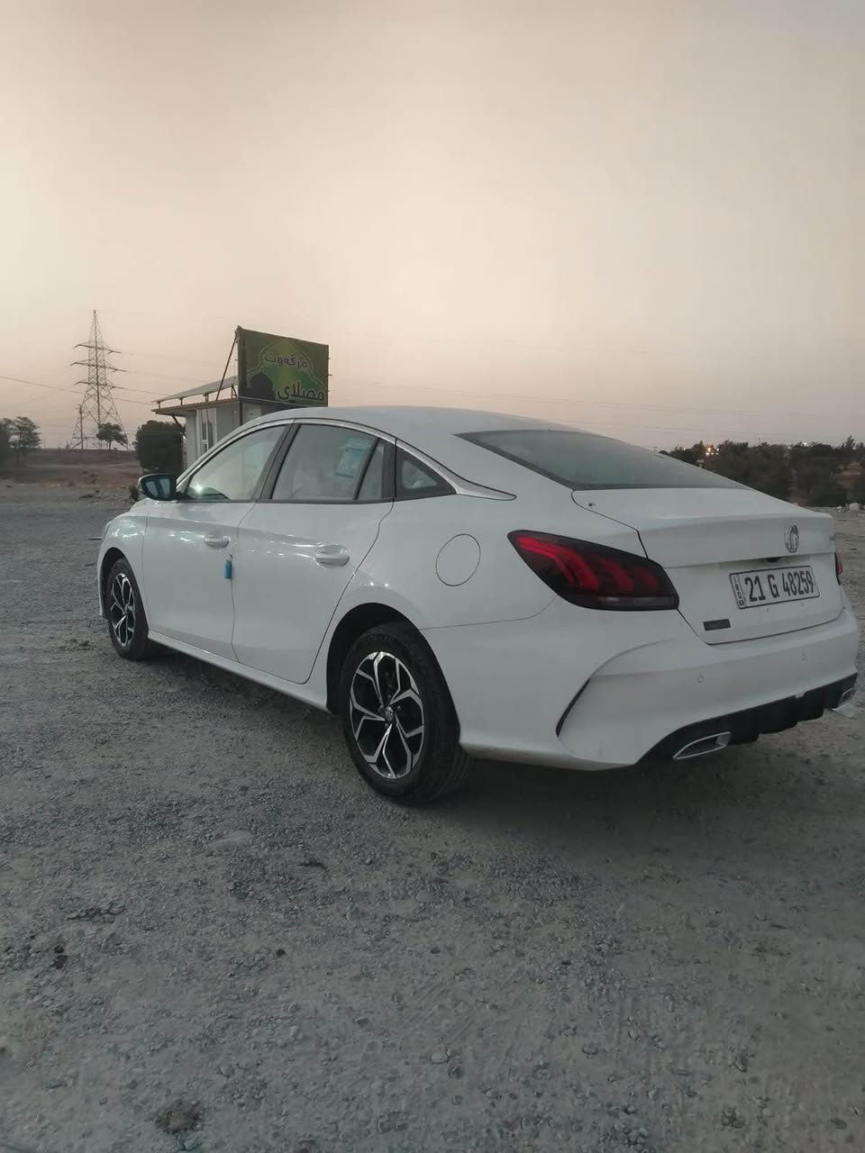 سلام عليكم
للبيع – MG GT موديل 2025 (فول مواصفات ما عدة سلايت) 🚗
سيارة بسمي تحويل و وكالة بشرط •
🔹 الموديل: MG GT
🔹 السنة: 2025
🔹 الحالة:صفر  جديدة – على وضع الشركة
🔹 الممشى: 1,300 كم فقط
🔹 الضمان: ضمان شركة 5 سنوات 
🔹 الحوادث: خالية من أي ضربات أو صبغ
المواصفات

 • محرك قوي اقتصادي بالوقود
 •كير أوتوماتيك
 • شاشـة لمس كبيرة
 • نظام Apple CarPlay & Android Auto
 • كاميرا خلفية + حساسات أمامية وخلفية
 • نظام تشغيل ذكي
 • تحكم من المقود
 • مثبت سرعة
 • نظام دخول وتشغيل ذكي (بصمة / زر)
 • مكيف قوي وفعال
 • مقاعد مريحة 
 • إضاءة LED أمامية وخلفية
 • أنظمة أمان متكاملة (ABS – ESP – Airbags)
 • عزل ممتاز وصوت هادئ
 • استهلاك وقود اقتصادي جدًا

🚘 السيارة نظيفة جدًا ولا تحتاج أي مصروف
السعر //140$
عنوان// كركوك 
رقم //‭٠٧٧٠ ١٥٨ ٣٦٧٥ كركوك, العراق
